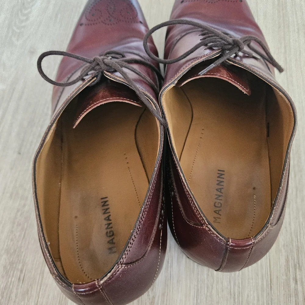 Magnanni Manolo Medallion Toe Oxford Cognac 20518 Men's Size 9.5